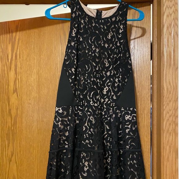 Black Dress - Picture 1 of 5